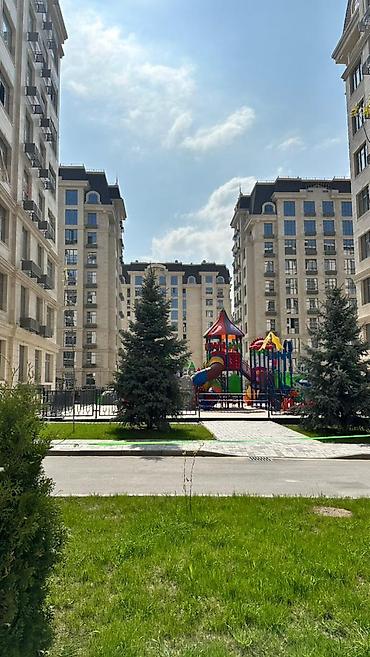 single room flat: 3 комнаты, 100 м², Элитка, 10 этаж — 4