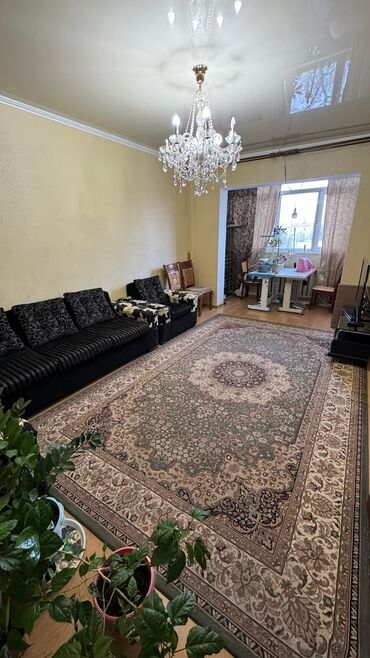Продажа домов: 4 комнаты, 80 м², 106 серия, 4 этаж, Косметический ремонт