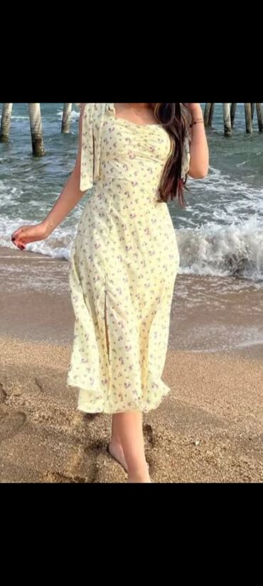 elbiseler: 💛Pastel sarı midi don 25 azn (50azn alınıb)💛 1 dəfə geyinilib 2-3