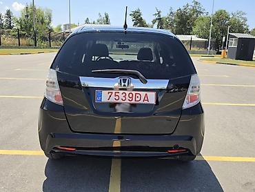 Унаа: Honda Jazz: 2012 г., 1.3 л, Гибрид, Хетчбек — 6