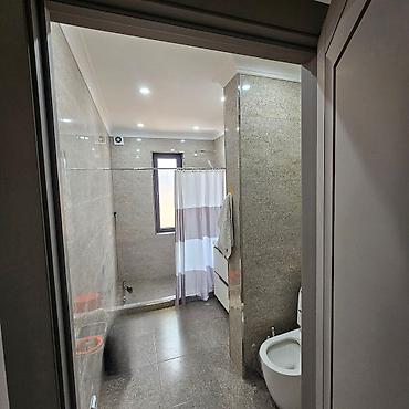 Долгосрочная аренда домов: 240 м², 6 комнат, Утепленный, Теплый пол, Видеонаблюдение — 29