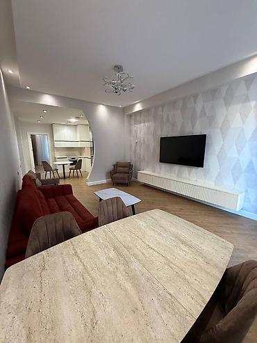 bine qesebesi ev: İcarəyə verilir 3 otaqlı yeni tikili 105 m², Ağ şəhər q. Kateqoriya — 2