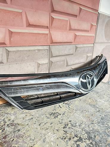 camri 70: Решетка радиатора Toyota 2011 г., Б/у, Оригинал — 4