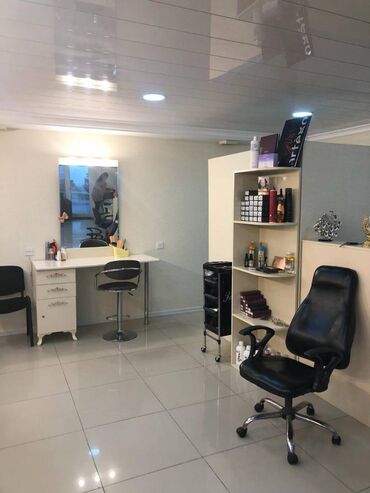 Digər kommersiya daşınmaz əmlakı: Əhmədli metrosunun yaxınlığında yerləşən 16 mərtəbəli binanın 1-ci — 3