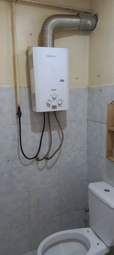 Uzunmüddətli kirayə mənzillər: 2 otaqlı heyet evidi.masazirda merkezi yolun uzerinde — 10