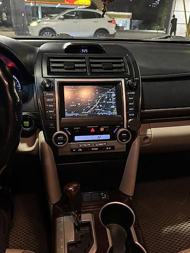 lexus e300: Toyota Camry: 2012 г., 2.5 л, Автомат, Бензин, Седан — 10