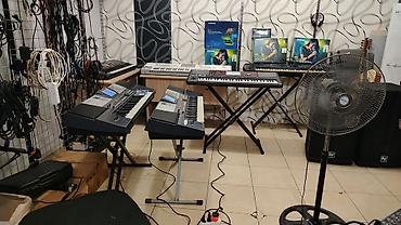 pul aliram: KORG Pa-700 QT Oriental versiya satilir. U-pakovka aletdir. 1 il — 5