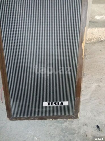 Dinamiklər və kolonkalar: İşlənmiş Kolonka, Növ - Akustik, rəng - Qəhvəyi — 13