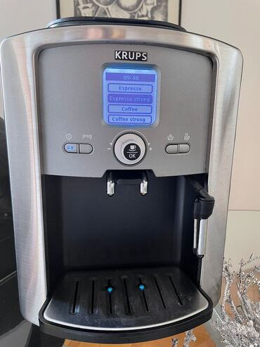 Elektronika: Krups aparat za kafu malo koriscen