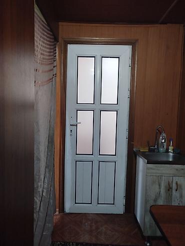 контейнер для льда: Продаю утепленный домик 30 м2 с удобствами, в связи с продажей — 5
