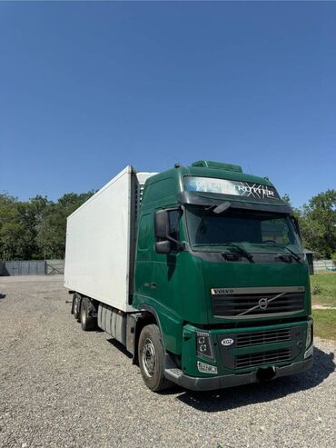 сапок грузовой самосвал: Volvo : 2012 г., Автомат, Дизель