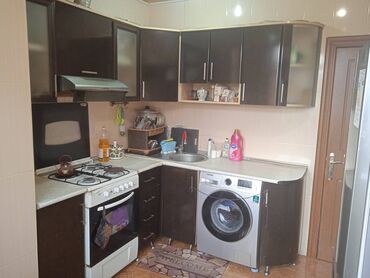 Köhnə tikili: Bakı, 8-ci kilometr, 5 otaqlı, Köhnə tikili, m. Xalqlar Dostluğu, 125 kv. m — 12