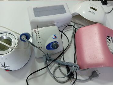 Manikür, pedikür aparatları: Manikür və pedikür üçün peşəkar avadanlıq seti Dəst tərkibi:Reyal — 2