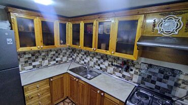 Mətbəx mebeli: Əl zəhmətilə taxtadan hazırlanmış mətbəx mebeli satılır, real alıcıya -da lalafo.az — 12 Mətbəx mebeli: Əl zəhmətilə taxtadan hazırlanmış mətbəx mebeli satılır, real alıcıya — 12