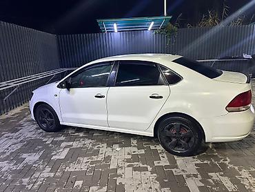 Volkswagen: Volkswagen Polo: 2013 г., 1.6 л, Механика, Бензин, Седан — 13