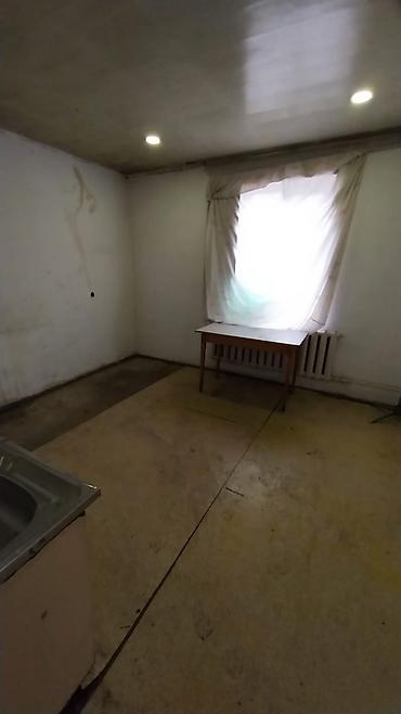 Продажа коттеджей и домов: Срочно продается дом, Абдраева-Месароша, участок 4,5 соток, по факту at lalafo.kg — 9 Продажа коттеджей и домов: Срочно продается дом, Абдраева-Месароша, участок 4,5 соток, по факту — 9