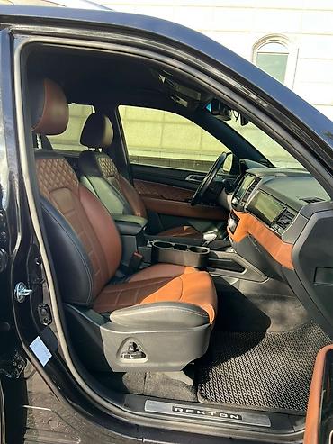 Ssangyong: Ssangyong Rexton: 2019 г., Дизель, Внедорожник — 5