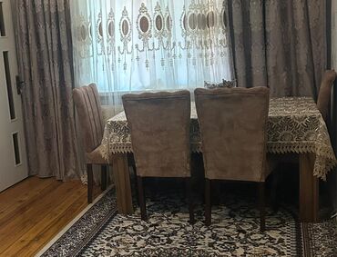 Masalar: Qonaq otağı üçün, Açılmayan, Dördbucaq masa, 4 stul