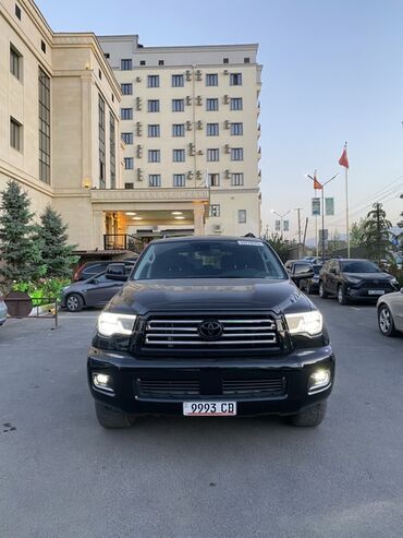 решетка на виндом: Toyota Sequoia: 2021 г., 5.7 л, Автомат, Бензин, Внедорожник