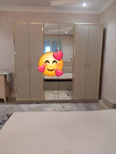 kamot guzgu: Mebel dəsti – qonaq və yataq otağı üçün tam komplekt Tərkib: - Yumşaq — 8