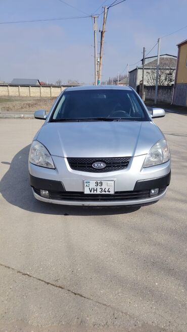 naxçıvan masin elanlari: Kia Rio: 1.5 l | 2005 il Hetçbek