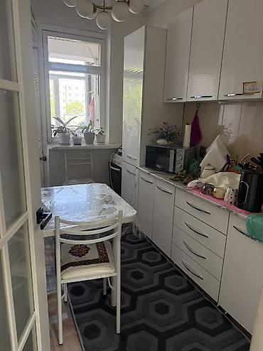 квартира 3 комнатные: 3 комнаты, 67 м², 106 серия улучшенная, 1 этаж, Косметический ремонт — 4