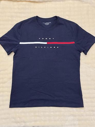 кийит: Эркектердин футболкасы, M, Tommy Hilfiger, Жаңы, түсү - Көк, Өзү алып кетүү — 1