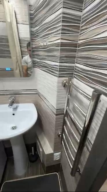 продажа квартир 8мкр: 2 комнаты, 48 м², 106 серия, 8 этаж, Евроремонт — 8