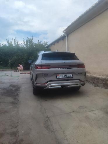 lx 570 2014: BYD Song Plus: 2023 г., 1.5 л, Гибрид, Кроссовер — 3