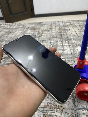 iphone 10r: IPhone 11, Б/у, 128 ГБ, Белый, Защитное стекло, Чехол, 100 % — 2