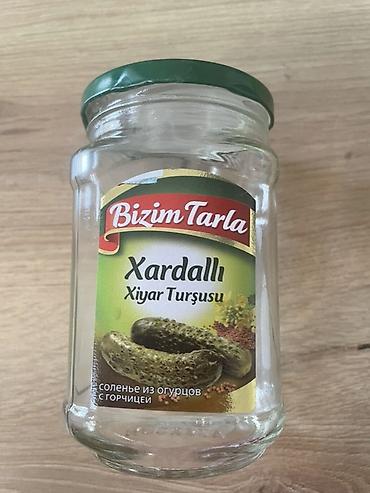 yağ satışı: Müxtəlif ölçüdə banka, balon və kompot butulkası satılır. Sayı çoxdur — 1