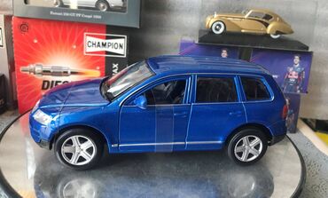 Avtomobil modelləri: 2004 il, 1:24, Dəmir, Ödənişli çatdırılma — 6