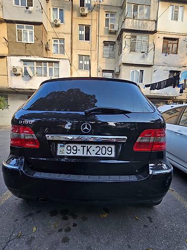 mersedes b klass: Mercedes-Benz B 180: 1.8 l | 2010 il Hetçbek — 2