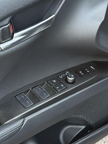 e34 2 5: Toyota Camry: 2023 г., 2.5 л, Автомат, Бензин, Седан — 8