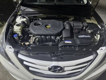 Hyundai: Hyundai Sonata: 2 l | 2013 il Sedan — 13