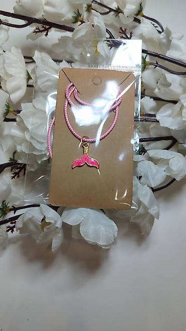 guess torbe outlet: Ogrlica sa privjeskom u obliku repa sirene - Materijal: pleteni — 1
