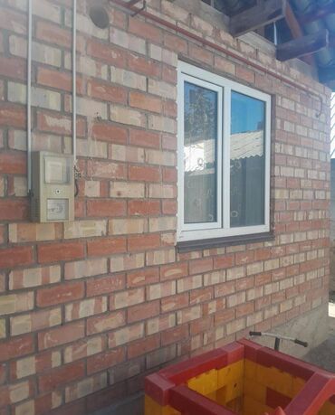 дом в поселке манас: 30 м², 2 комнаты