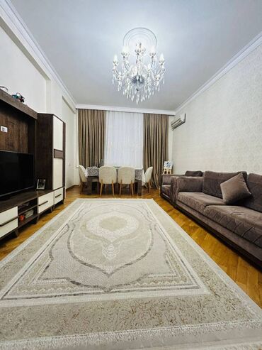 Uzunmüddətli kirayə mənzillər: 3 otaqlı, Yeni tikili, m. İnşaatçılar, 105 kv. m