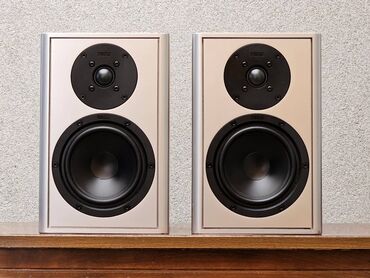 Zvučnici i stereo sistemi: Canton LE 102 – par kompaktnih dvosistemskih bookshelf zvučnika - — 1