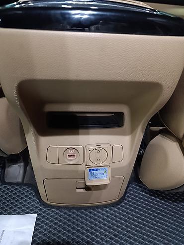 сиденья на минивен: Kia Carnival: 2019 г., 2.2 л, Автомат, Минивэн — 5