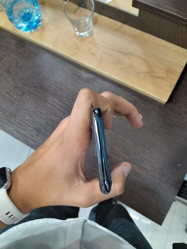 Тарелки: IPhone 11 Pro, Matte Midnight Green, Битый