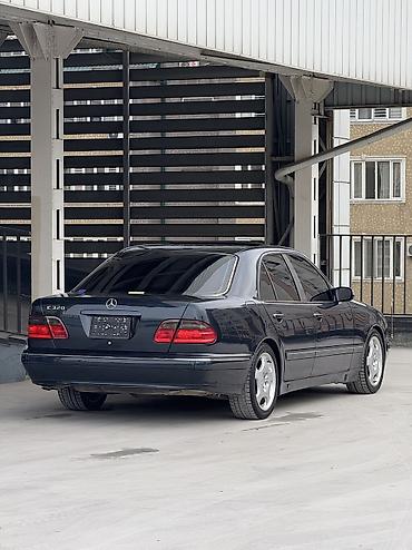 Mercedes-Benz: Mercedes-Benz E-Class: 2000 г., 3.2 л, Автомат, Бензин, Седан — 1