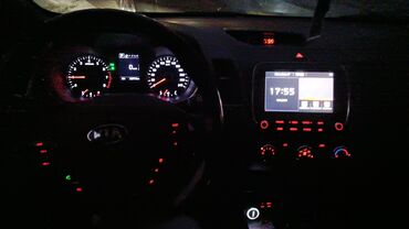 Kia: Kia K3: 1.6 l | 2017 il Sedan — 20