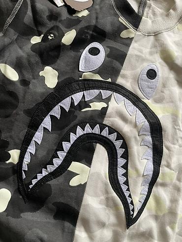pull and: Свитшот A Bathing Ape (BAPE) Shark Camo Split - Оригинальный дизайн — 3