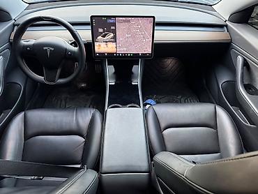 Tesla: Tesla Model 3: 2019 г., 5 л, Вариатор, Электромобиль, Седан — 5