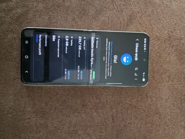 Samsung: Samsung Galaxy Z Flip 5, 256 GB, rəng - Ağ, Simsiz şarj -da lalafo.az — 10 Samsung: Samsung Galaxy Z Flip 5, 256 GB, rəng - Ağ, Simsiz şarj — 10