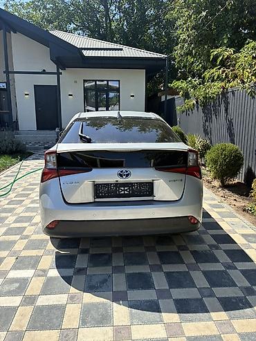 Транспорт: Toyota Prius: 2020 г., 1.8 л, Вариатор, Гибрид, Хэтчбэк — 7