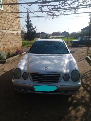 tulku goz mercedes: Mercedes-Benz 270: 2.7 l | Sedan