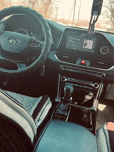 Hyundai Grandeur: 2017 г., 3 л, Автомат, Газ, Седан