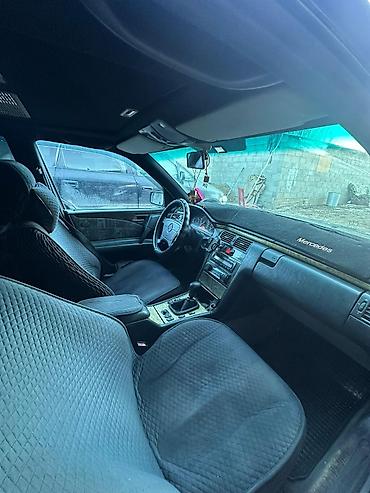 Mercedes-Benz: Mercedes-Benz E-Class: 1997 г., 3.2 л, Механика, Газ, Седан — 3